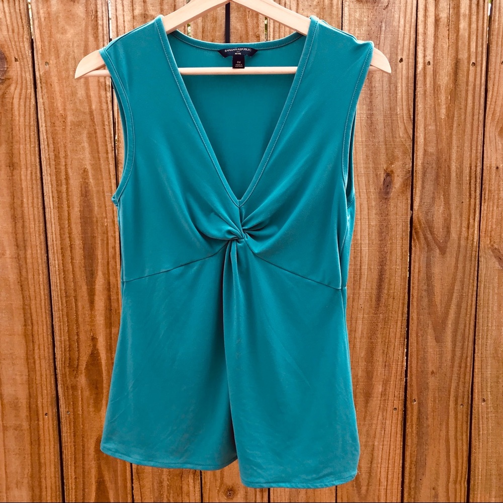 Banana Republic sleeveless blouse